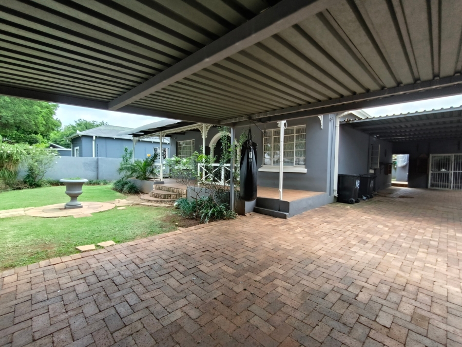 9 Bedroom Property for Sale in Die Bult North West